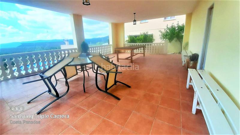 Foto dfcf773d-82fe-44d7-9fff-9c8314603da2. Xalet amb calefacció aparcament a Bisbal del Penedès (La)