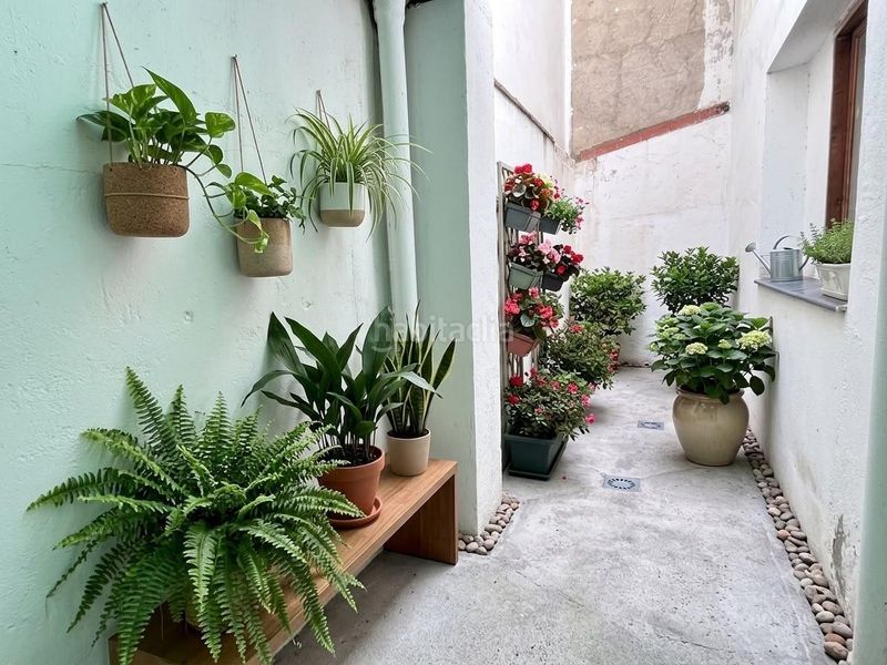 Foto e355e352-7ad6-4591-b65b-e375b52e3a73. Local comercial a Les Roquetes Sant Pere de Ribes