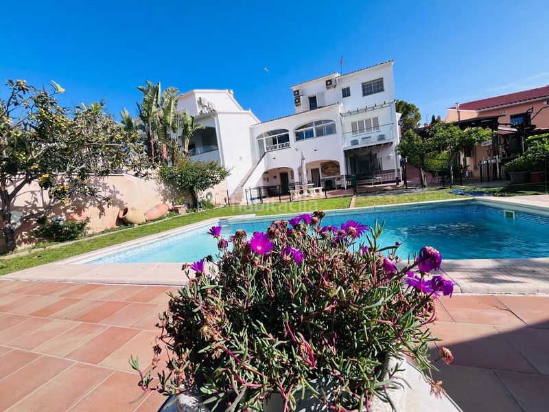 Foto c50e8498-b409-4fca-b3d1-4d00363d6c21. Chalet espectacular chalet con piscina y amplio jardín en mas den serra, en Sant Pere de Ribes