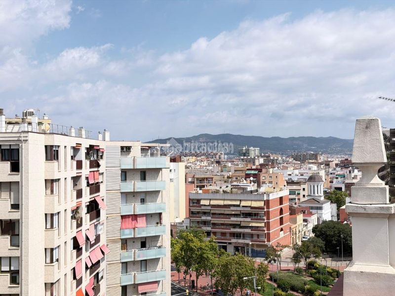 Foto 4bace39b-a9d2-4cb9-b3da-474ed6e46e29. Pis a El Camp de l´Arpa del Clot Barcelona