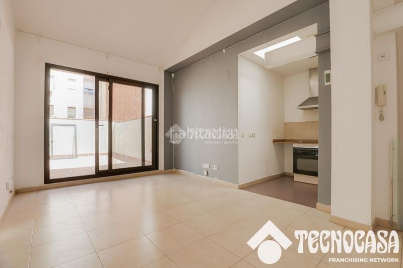 Foto 8d46e990-4643-415f-9c50-54703af4c8fb. Edifici a Navas Barcelona