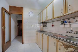 Appartement à Can Mas. Piso en venta en ripollet