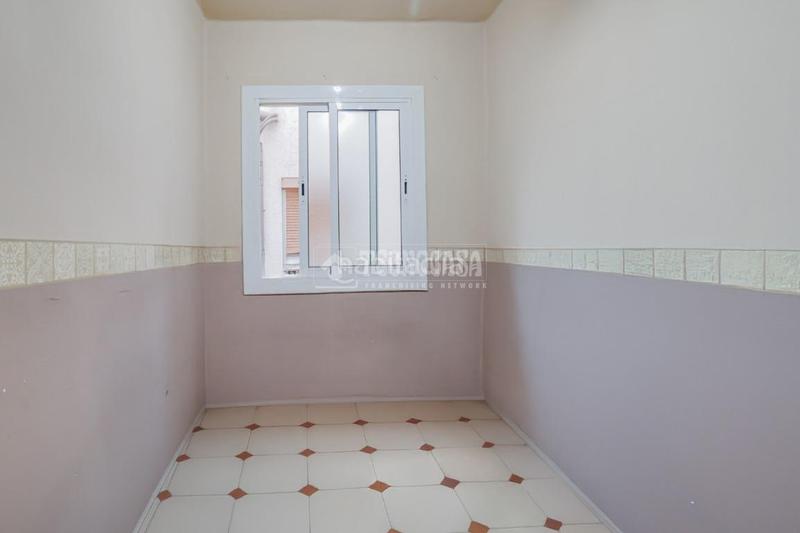 Foto 31dc4677-4ad8-4226-af6e-f83a14c29734. Etagenwohnung mit heizung in Can Mas Ripollet