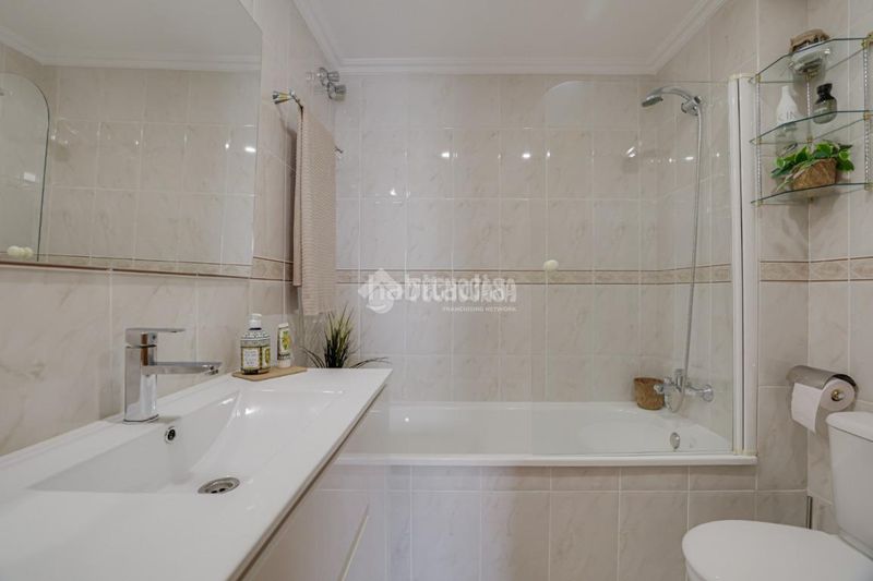 Foto 085d006e-bc45-43d2-8e34-07b36c9e8b03. Piso  en venta en Centre Ripollet