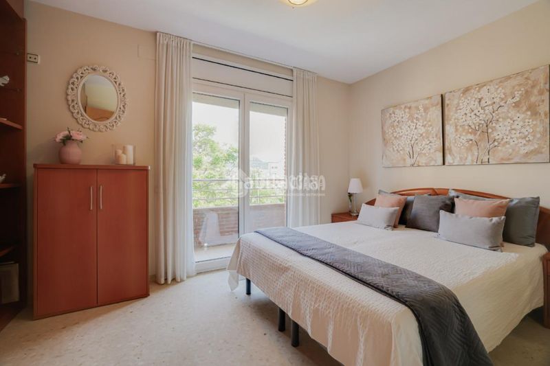 Foto b064910e-e3d2-4d25-8f70-b82e43621129. Piso  en venta en Centre Ripollet