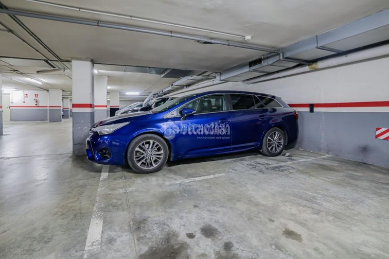 Foto e4933a7c-e367-4a2f-a888-c33dd64db72d. Piso  en venta en Centre Ripollet