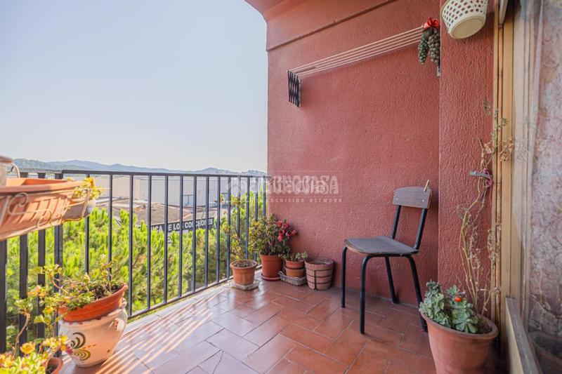 Foto 9893b3d0-5d68-4dca-834b-85f526a4cb25. Piso  en venta en Ajuntament-Maragall Ripollet