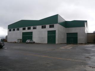 Nau industrial a Po-510 21. Venta de nave industrial ya alquilada