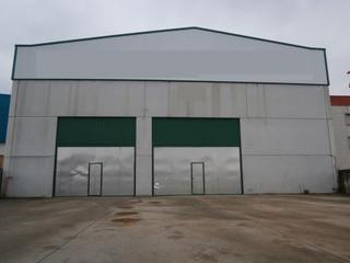 Miete Fabrikhalle in Lugar vacaria 55. Alquiler de nave industrial ubicada en zona estratégica