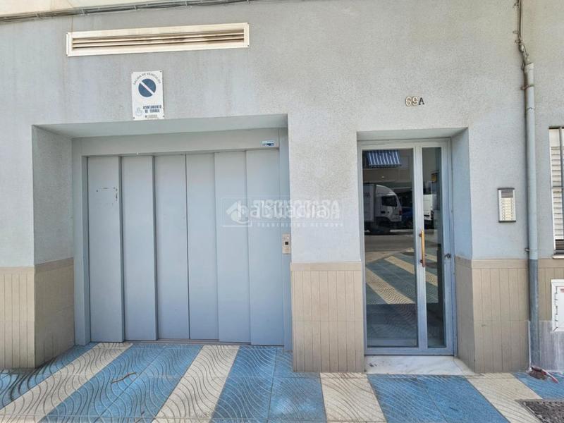 Foto a16c1a65-5623-49c5-a875-00ff51d6a493. Piso  en venta en El Morche Torrox