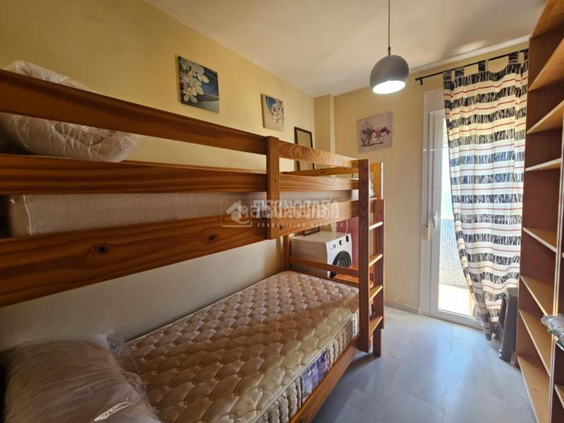 Foto ab35eadc-66dc-4370-ae04-7fd8ec4eda87. Piso  en venta en El Morche Torrox