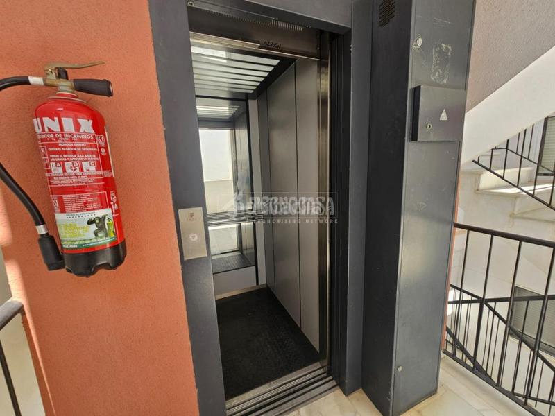 Foto fd661db7-9aa8-48bd-b4c2-87579d890a73. Piso  en venta en El Morche Torrox