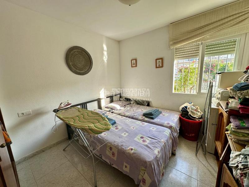 Foto f21e0d74-32cd-47f5-b322-0e0fb49f91d6. Maison jumelée avec piscine dans Torrox park Torrox
