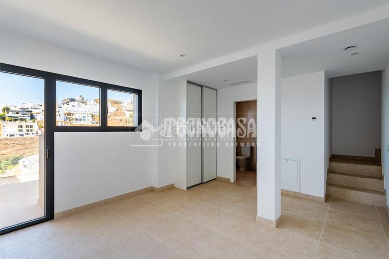 Foto 06c87ef1-ed48-4ba0-a27e-c4d2c794e263. Doppelhaus mit parking pool in El Peñoncillo Torrox