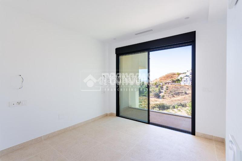 Foto 162f4986-8370-4088-be47-0a14a25180e8. Doppelhaus mit parking pool in El Peñoncillo Torrox