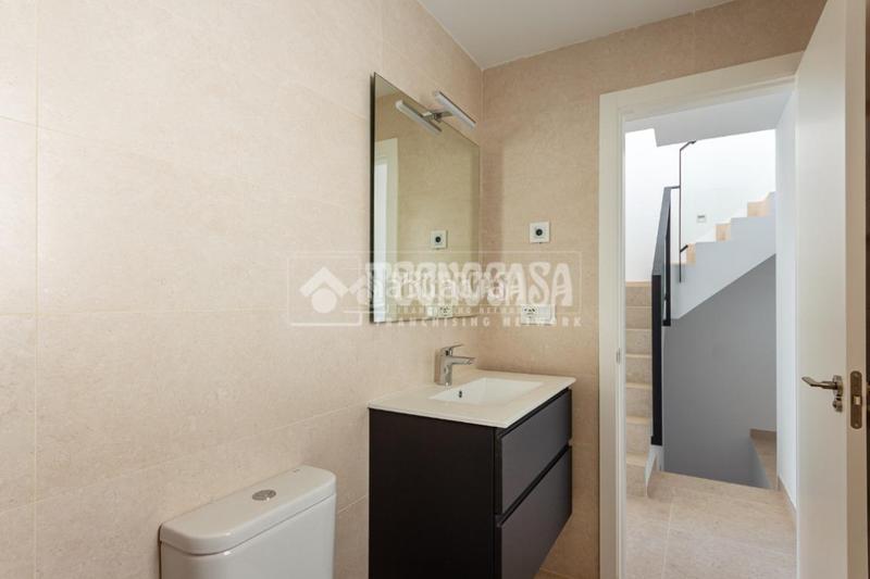 Foto 7072d58b-690e-43b4-b7ae-2e0c63052aa4. Doppelhaus mit parking pool in El Peñoncillo Torrox