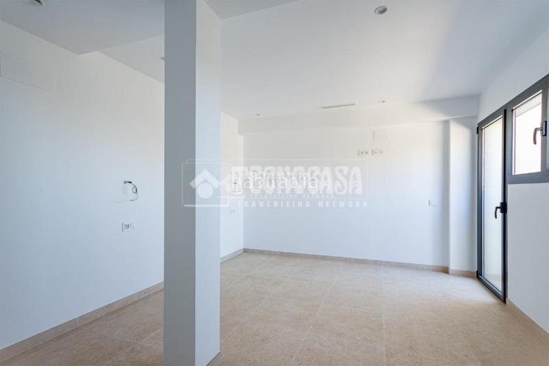 Foto b7072975-c688-463b-9f28-9171a5da1efe. Doppelhaus mit parking pool in El Peñoncillo Torrox