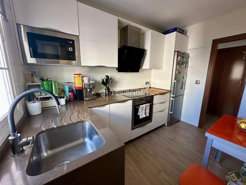 Foto 1b1c9861-92df-4c46-9286-e57525591a32. Appartement avec parking dans Torrox pueblo Torrox