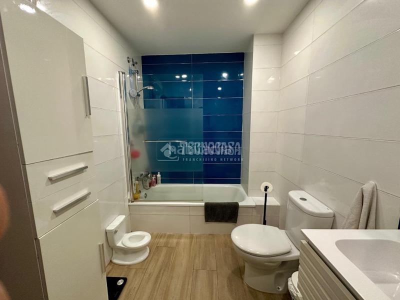 Foto 4b1fb5c9-d183-45e3-82a7-b0047b9c7399. Appartement avec parking dans Torrox pueblo Torrox