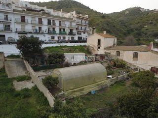 Terreny residencial en Torrox Pueblo. Terrenos en venta en torrox