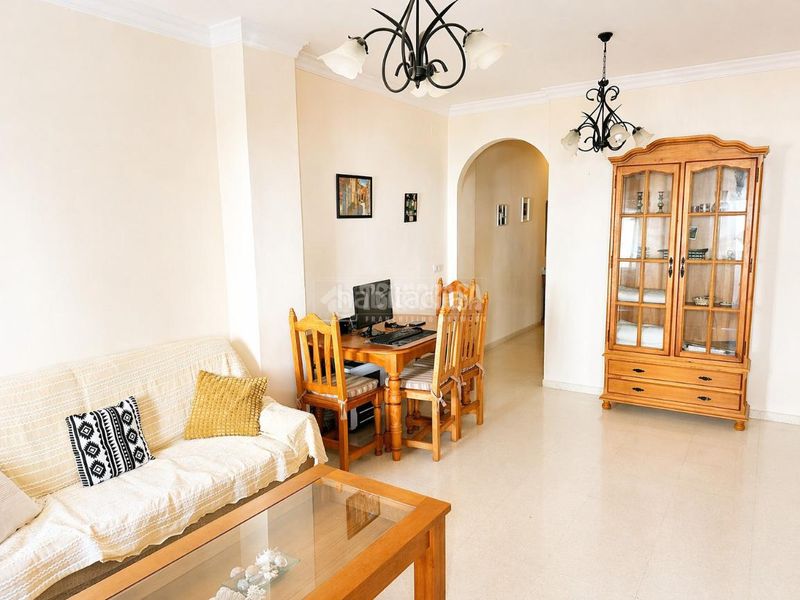 Foto df4ee770-92be-456a-86e3-6bae99ba1fe5. Pis amb aparcament a Torrox pueblo Torrox