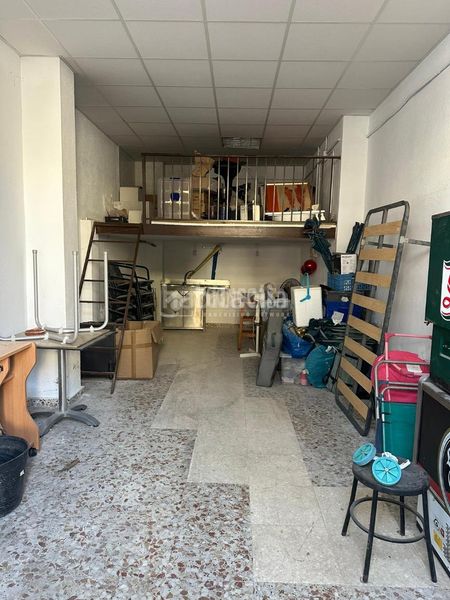 Foto 0f648c38-7494-4418-8b96-cc7bccce40d8. Aparcament cotxe a Torrox pueblo Torrox