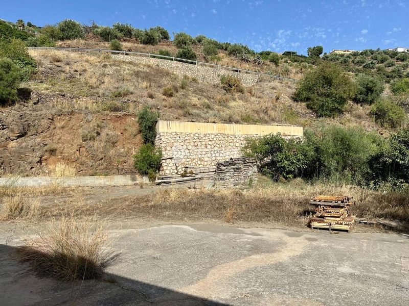 Foto 68c9f9ee-3157-46c6-9176-a44a3a12971f. Finca rústica a Torrox pueblo Torrox