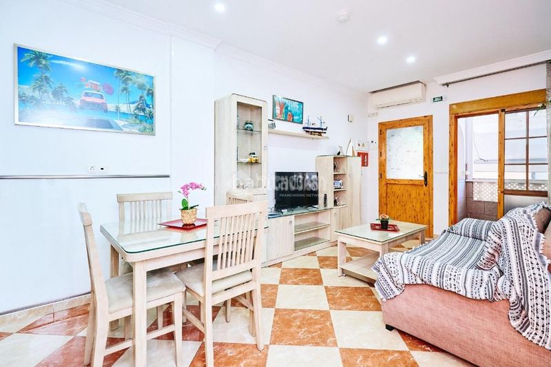 Foto b5621360-deba-4658-b111-e037aff801e4. Flat in El Morche Torrox