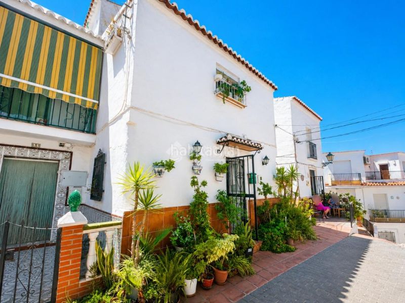 Foto c4f39e4e-2d28-4850-89ab-522a9af8c55a. Doppelhaus in Torrox pueblo Torrox