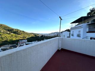 Casa pareada en Torrox Pueblo. Casa en venta en torrox