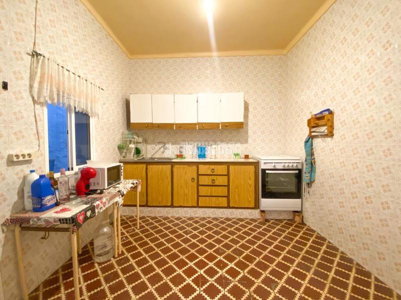 Foto a22f7e38-68a9-40e0-a8c3-008026a8e414. Casa pareada casa en venta en Torrox pueblo Torrox