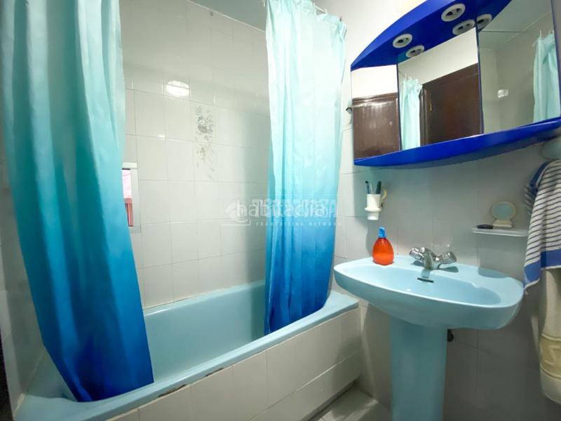 Foto e1a6d1f0-d8d9-4c3b-9cc1-009a20b1ddb6. Casa pareada casa en venta en Torrox pueblo Torrox