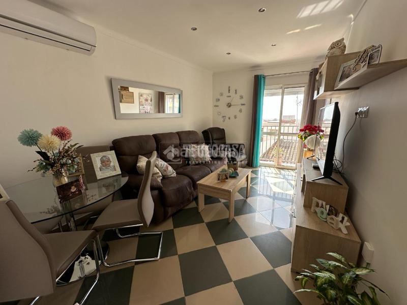 Foto 3c366dcb-9bc5-4f9a-8553-0c73ff1bd171. Piso  en venta en Torrox pueblo Torrox