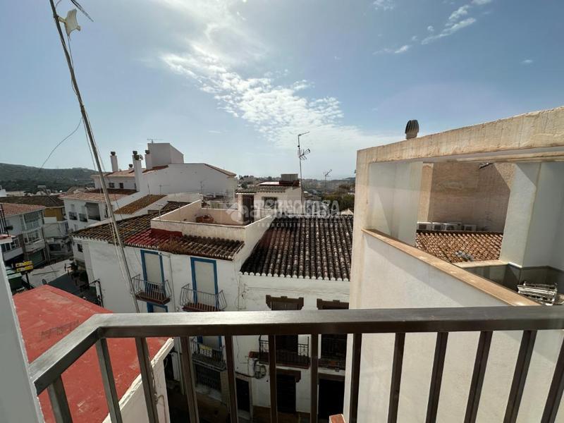 Foto 80ab0a54-f474-4c70-a964-802e30e522bb. Piso  en venta en Torrox pueblo Torrox