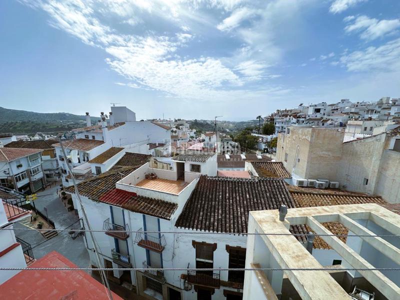 Foto a0b35134-a681-40cc-a891-e908a7822fcf. Piso  en venta en Torrox pueblo Torrox