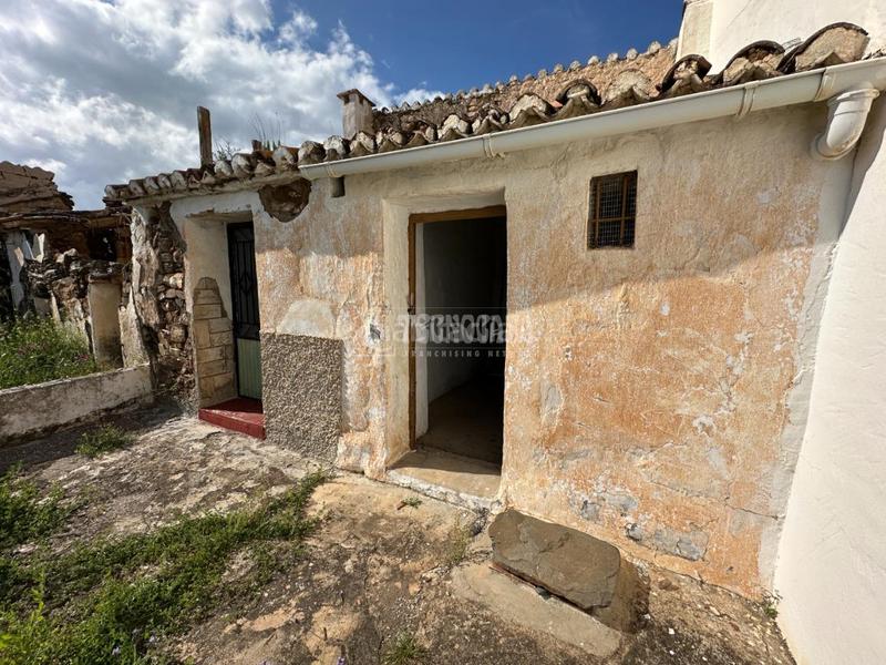 Foto 01d4f554-9635-4bd4-bb88-2875c3c4cecc. Masía casa rural en venta en Torrox pueblo Torrox