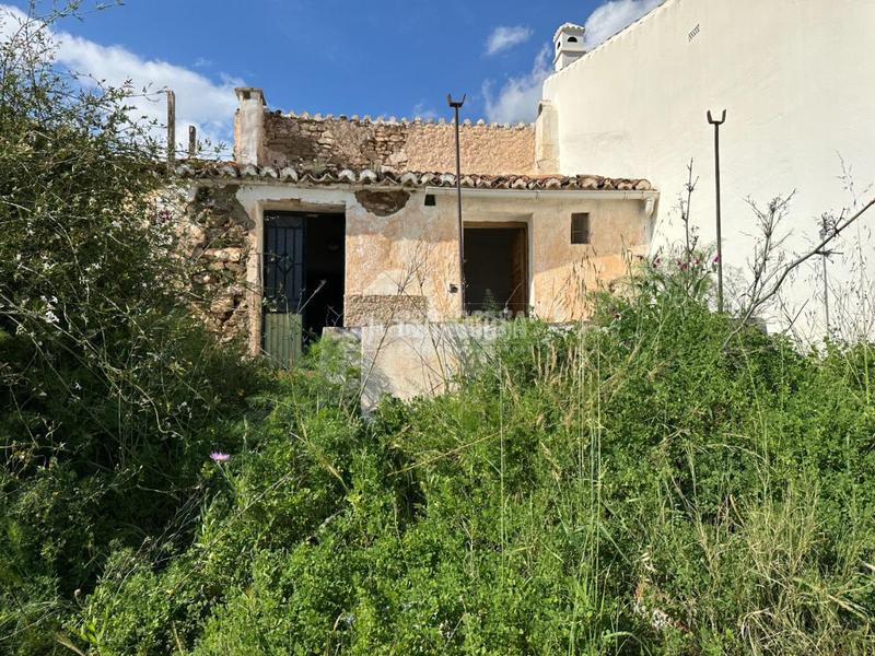 Foto 4cf4f3b8-0be6-4c53-8e8a-2127358fda91. Masía casa rural en venta en Torrox pueblo Torrox