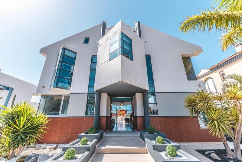 Foto 5228149b-537a-4475-aa3a-43c67471396e. Xalet amb piscina a Playa Fañabé Alto Adeje