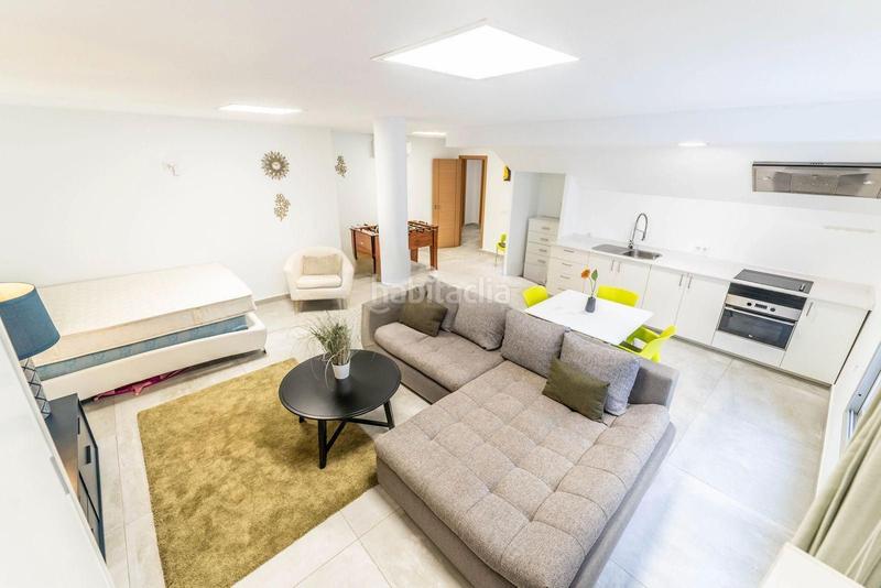 Foto e5747711-02b1-4117-8135-3c69a5afad62. Xalet amb piscina a Playa Fañabé Alto Adeje