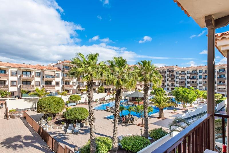 Foto 9d03c96c-4962-469e-8a34-233fa4bc51f8. Piccolo appartamento con piscina in Costa del Silencio Arona