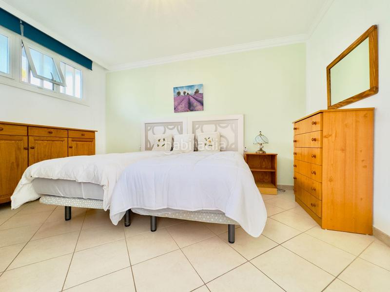 Foto 272666b4-3e28-4b7d-b1df-b289d1ca5e0d. Apartament amb piscina a Los Cristianos Arona