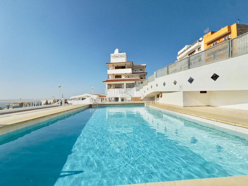 Foto 63c21fa4-cd64-48dc-8e31-cfac79206e17. Apartament amb piscina a Los Cristianos Arona