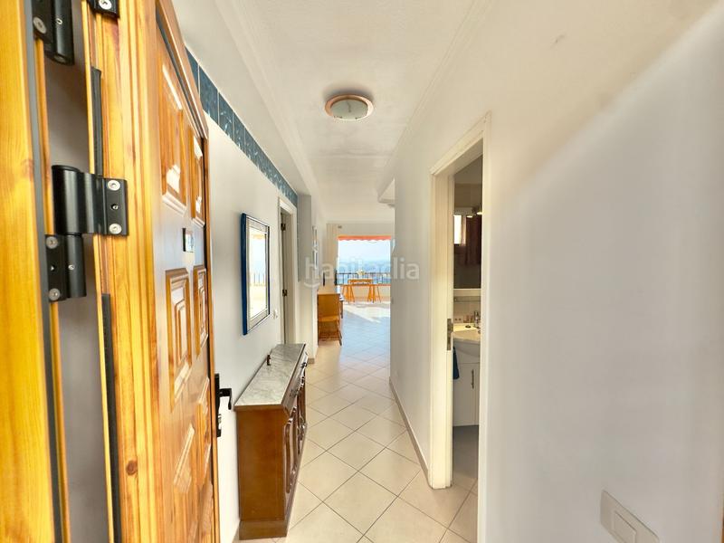 Foto 7ee5baea-cc91-48ed-8af2-14d3d8b660f7. Apartament amb piscina a Los Cristianos Arona