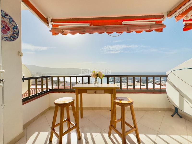 Foto a8c3c63a-cfa9-4108-95c1-23c4a8dc1c02. Apartament amb piscina a Los Cristianos Arona