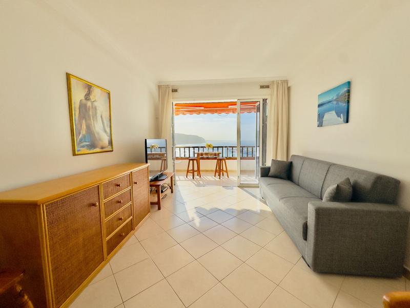 Foto c7e95097-1fac-4f53-ab29-43d14fef4400. Apartament amb piscina a Los Cristianos Arona