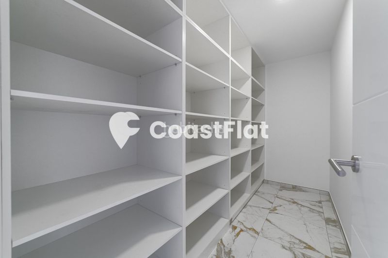 Foto 7884432f-b2ef-40e7-924b-b96b299b7f9b. Apartament amb piscina a Los Cristianos Arona