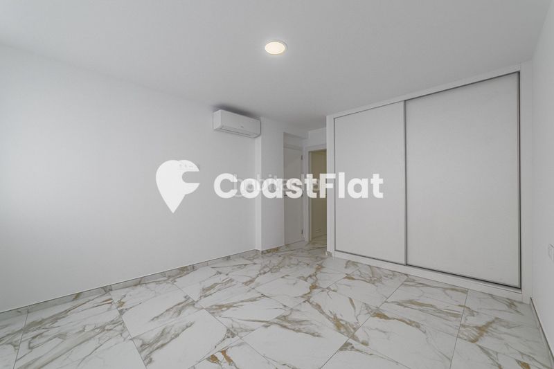 Foto c7a464d2-4c04-4038-83b5-363f04d648fe. Apartament amb piscina a Los Cristianos Arona