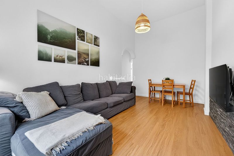 Foto b353b6a8-5474-496e-8f86-c36409ed4a67. Apartament a Silos (Los)
