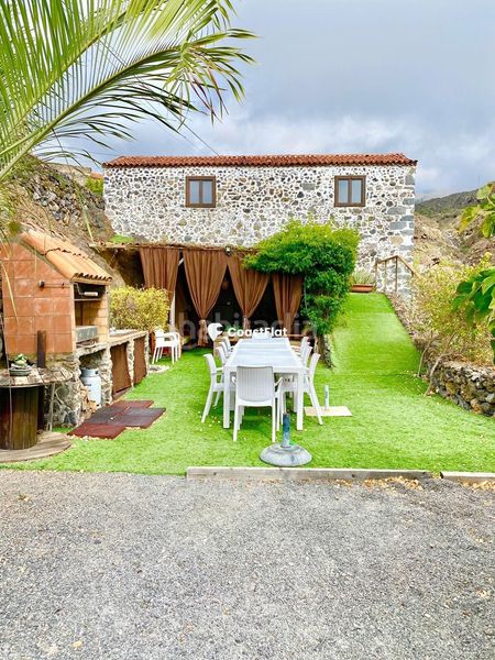 Foto 1eee1933-d7b7-4c22-bbaf-2d6027756ee5. Casa a Guía de Isora interior Guía de Isora