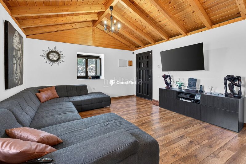 Foto 4258ec3c-2da7-4dbb-8184-8c7e770d677d. Casa a Guía de Isora interior Guía de Isora